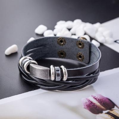 China CLASSIC Antique Style Men's Leather Bracelet Genuine Cowhide Leather Bracelets For Men for sale