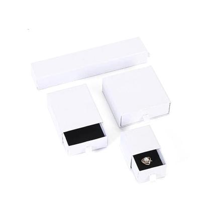 China Ring color necklace bracelet pendant packaging gift box/bracelet/pendant/jewelry box white custom ring paper necklace for sale