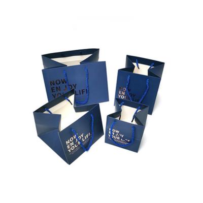 China Set Gift Box Factory Direct Sale Good Quality Square Gift Packaging Box for sale