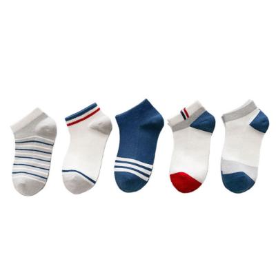 Chine Anti chaussettes bactériennes de coton de garçons, chaussettes Snagging de mode de garçons de résistance à vendre