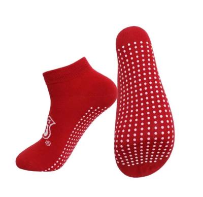 China Red Non Slip Yoga Socks For Adults Man Women Pilates Barre Trampoline Anti-Skid Socks for sale