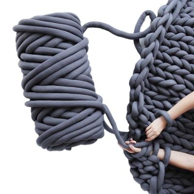 China Anti-pilling 2CM 100%Polyester Chunky Yarn Arm Knitting Hand Knit Chunky Loop Yarn Manufacturers' Stock for sale