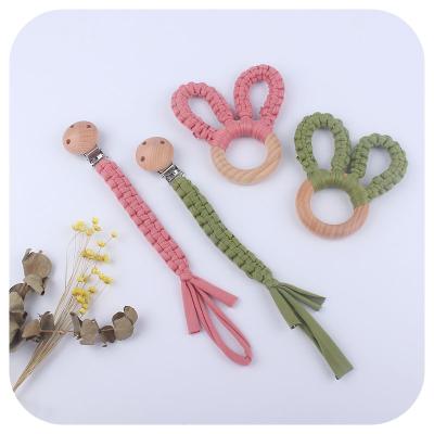 China BPA Free Baby Wooden Teether Clip Cotton Knit Pacifier Clip For Baby Boy Girl Teether Toys for sale