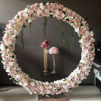 China Circle Wedding Backdrop 2021 Aisle Flowers Decor Wedding Decoration Arch Designed Silk Flowers New for sale