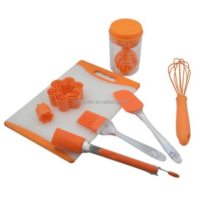 China 2021 Item M1-001 Disposable Kids Cake Baking Set for sale