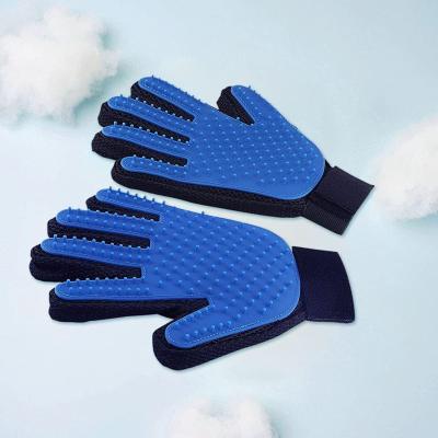 China Viable Wholesale Pet Supplies Sweep Tool Pet Hair Animals Cleaning Dog Cat Pet Grooming Glove for sale