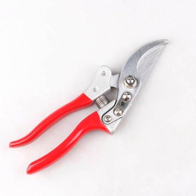 China Anti-Slip Handle Cordless Electric Scissors Electric Shaft Bypass Pruner With Powered Shears for sale