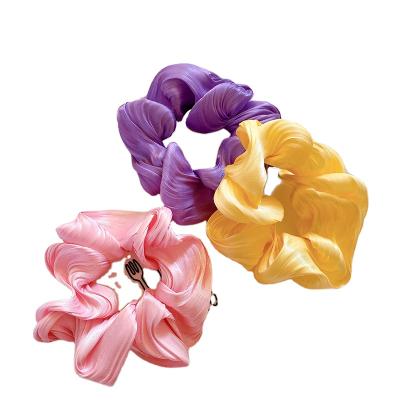 China Fashionable Wholesale Hair Ties Scrunchies Elastic Band Accessories Women Cloth Elastic Hair Band Custom Print Large Floral Scrunchies For Hair for sale