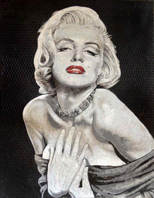 China Handmade Marilyn Monroe Mosaic Art Patterns Glass Mosaic Tile Art Mirror For Wall Painting for sale