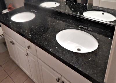 Κίνα Σμαραγδένια Countertops 20mm πλακών γρανίτη μαργαριταριών επί παραγγελία μπλε πάχος προς πώληση