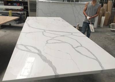 China Gray And White Quartz Tile Countertop Kitchen Cabinet Top Customised Size for sale