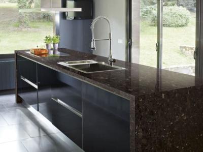 Κίνα Countertop πλακών γρανίτη της Ινδίας Ανγκόλα καφετιές Countertop κεραμιδιών γρανίτη κουζινών κορυφές ματαιοδοξίας δαπανών προς πώληση