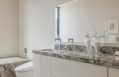 Κίνα Countertops λουτρών γρανίτη ονείρου της Βραζιλίας Αρούμπα πολυ γυαλισμένος χρώμα γρανίτης προς πώληση