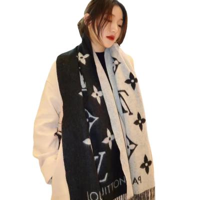 China Deeply 2022 wholesale products autumn and winter women's clothing solid color luxury cashmere double sided scarf for sale