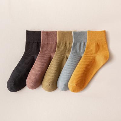 China Sporty Solid Color Plain Knit Breathable Cotton Sweat Absorbent Fashion Socks for sale