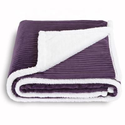 China Sustainable High Quality Fleece Bulk Improve Supply Chain OEM Blanket , Dark Purple Comfortable Double-Layer Insulation Blanket for sale