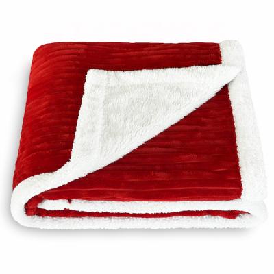 China Anti-static Red Cheap Bulk Fleece Blankets For Wedding, Embroidered Thick Baby Sherpa Blanket for sale