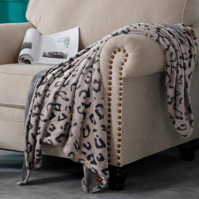 China PORTABLE Insulation Down Baby Receiving Custom Customer Print Leopard Print Baby AC Shear Puffy Blanket for sale