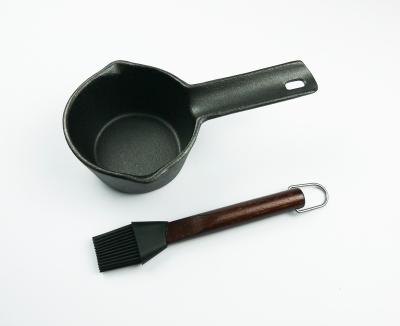 China Dustproof Hot Selling Melting Sauce Pot and Silicone Brush Premium CookWare and Grilling Accessories for sale