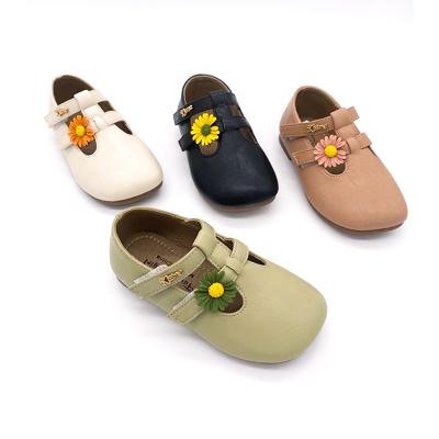 China Flat most popular princess style decor style floral elegant baby shoes flat children school shoes for sale