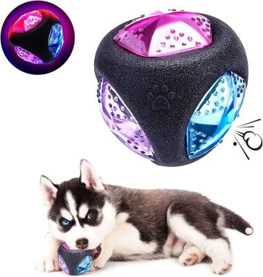 China Popular LED Dog Ball Bounce Activated Light Up Dog Ball Lights Up For Night Play Dog Ball for sale