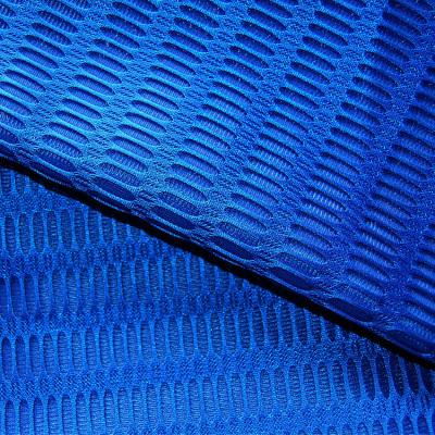 China 3mm warp gebreide mesh scheurbestendige 3D mesh materiaal 210GSM tot 360GSM Te koop