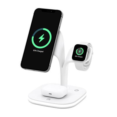 China Smart Watch 15W 5 in 1 Fast Charging Station Wireless Charging Stand Smartphone Charger Mobile Phone Charger For Apple Watch for sale