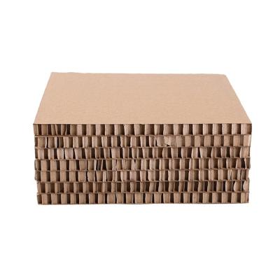 China Customized Size Recyclable Eco Friendly Lightweight Kraft Paper Moisture Proof Honeycomb Core for sale