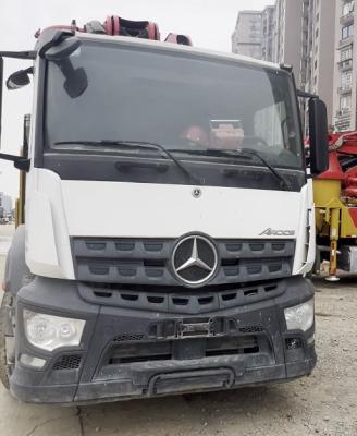 China Pequeño camión de bomba de hormigón Sany camión montado bomba de hormigón 2020 año Sany 49 metros Benz chasis en venta