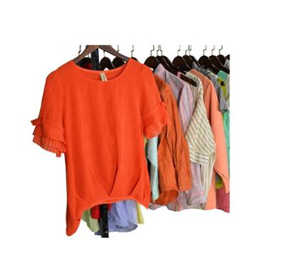 China Popular used t shirts for men second hand wholesale clothing for sale