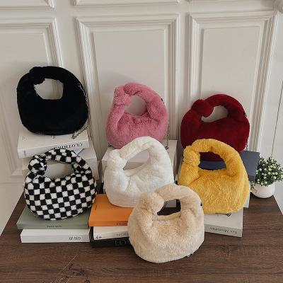 China Fashionable Plush Clutch Purse and Cloud Dumpling Bag Small Cross - Body Bags for Women Fashionable Faux Fur Shoulder Handbags for sale