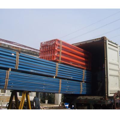 China Power Coated Sheet Metal Stacking Pallet Rack with Customized Depth and Wire Mesh Decking for sale