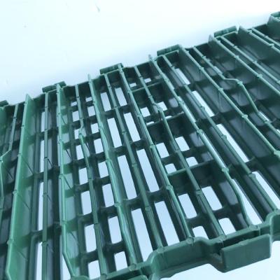 China Modern Design Poultry Farm Pig Plastic Slat Poultry Slat Flooring For Export for sale