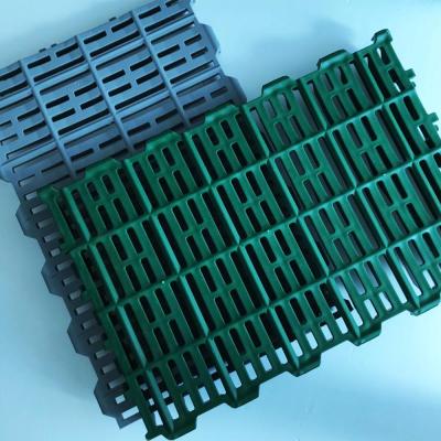 China Modern Design Livestock Hog Farm Equipment Plastic Hog Slat Flooring For Pig Farm for sale