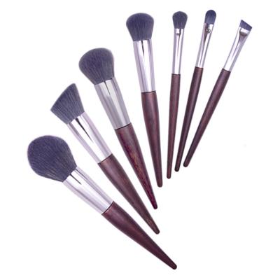 China Angular Blush Kuulee Handmade Natural Wooden Handle 7pcs Synthetic Hair Makeup Set Brush Cosmetic Wholesale for sale