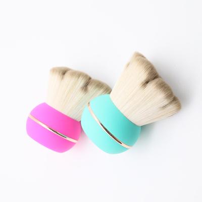 China Angular Blush Elegant Kuulee Cat Paw Blush Brush Base Silicone Handle Blending Makeup Cosmetic Brush Low MOQ OEM Wool Brush for sale