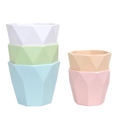 China Modern Indoor Desktop Planter Pot Planter Balcony Flower Pot Resin Succulent Flower Pots for sale