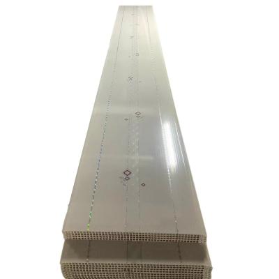 China PVC 30cm Wide Suspended Ceiling Long Plastic Buckle Plate for sale