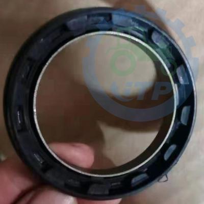 China RE271398 Tractor Seal For John Deere 5045D 5045E 5055D 5055E 5065E 5075E for sale