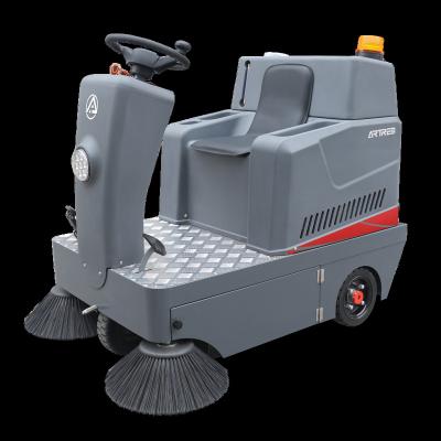 China Hotels Industrial Outdoor Ride On Sweeper Automatic Floor Road Cleaning Equipment for sale