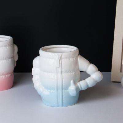 China Cute 3d Viable Down Coat Ceramic Special Shape Mug Coffee Tea Mugs For Home Restaurant for sale