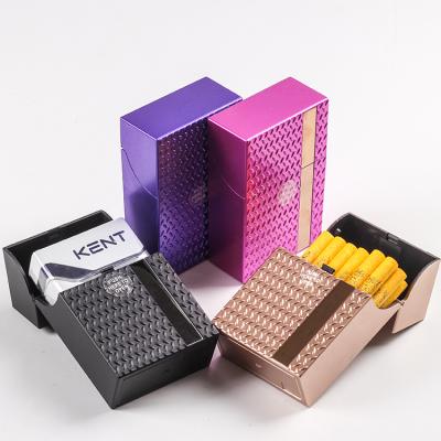 China 20pcs Classic Design Auto Open Environmental Friendly Plastic Cigarette Holder for sale