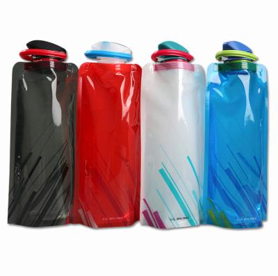 China Security 700 ml Durable BPA Free  Foldable Water Bottles Collapsible Plastic Water Pouch Reusable Soft Flask Water Bag with Carabiner for sale