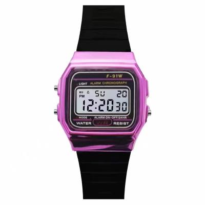 China Waterproof Durable Material Square Waterproof Sports Watch Quality for sale