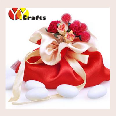 China Luxury silk fabrics wedding candy bags , wedding sweet bag with ribbon for sale