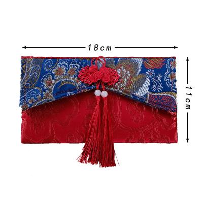 China Anti-theft Customize Pouch New Year Chinese Traditional Silk Brocade Red Wedding Hong Bao Ang-Pau Ang Pow Lai See Bag for sale