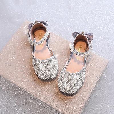 China Light Fashion Bling Hot Selling Flat Sandals Bow Pearl Girls Children High Quality Sandals for sale