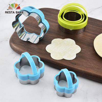 China Colorful Stainless Steel Molds Sustainable And Beautiful Custom Shape Cookie Baking Diy Cookie Cutters Set for sale