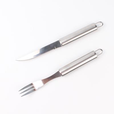 China Easily Cleaned 2022 New BBQ Tool Kit Cutlery Sharp Stainless Steel Knife Cut Steak BBQ Knife Knives And Forks for sale