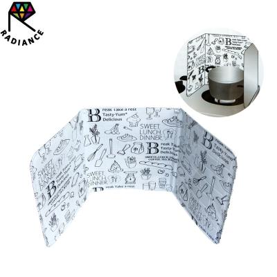 China Easy Clean Aluminum Foil High Temperature Insulation Printed Oil Baffle For Stove for sale